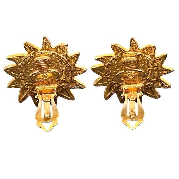 Chanel Vintage Sunburst Red Glass Clip on Earrings - Picture 4 of 7